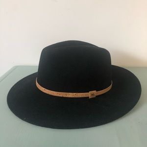 Tentree festival hat - new- black